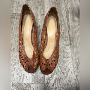 Chic Brown Leather Peep-Toe Heels